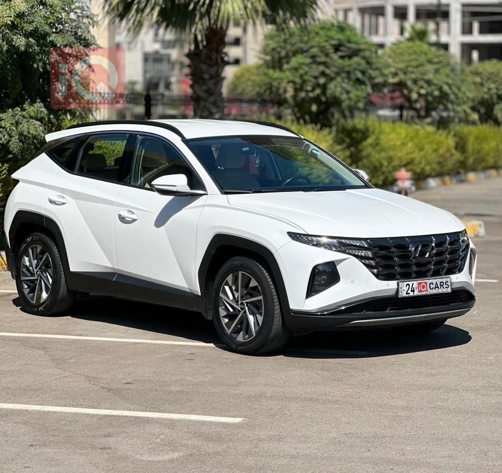 https://cdn.iqcars.io180617ad-0d93-44ab-b956-09dd38315388_0.jpg